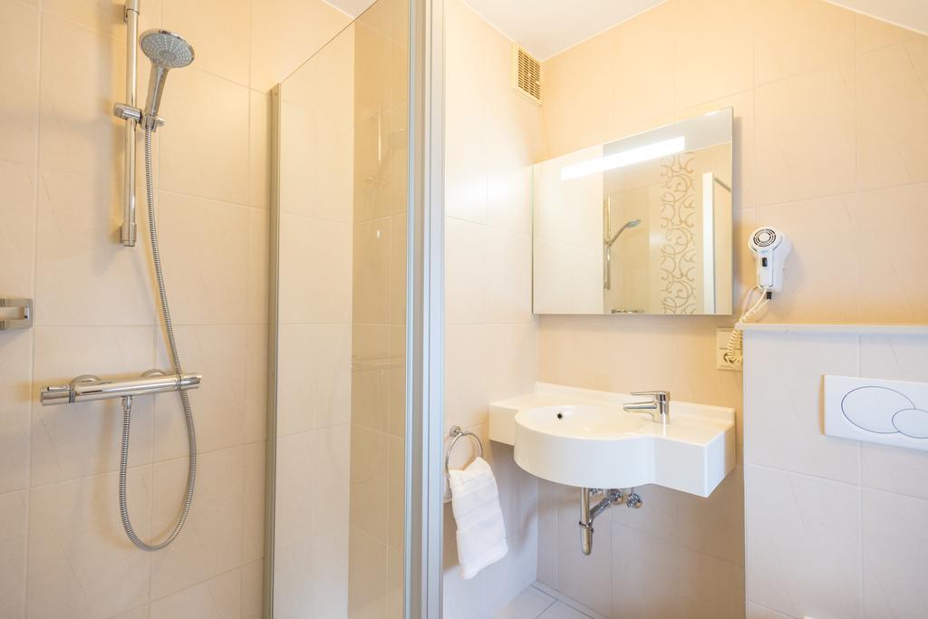 Hotel Steineweiher St. Vith Extérieur photo